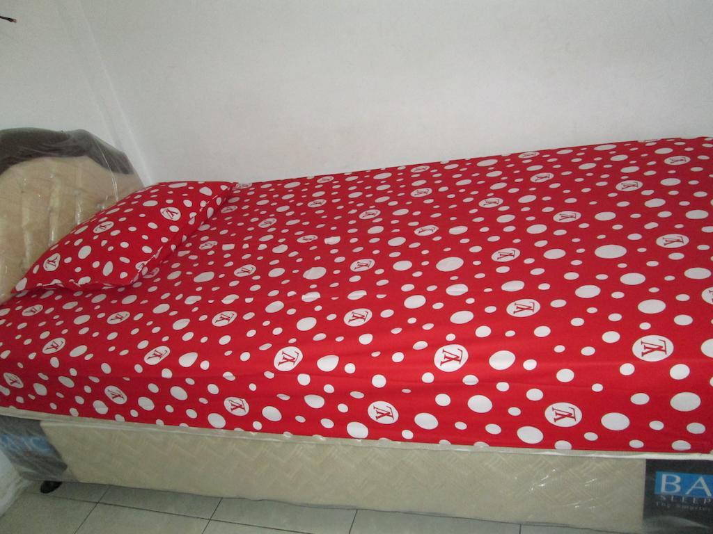 Sentosa76 Guest House Balikpapan  Kamer foto