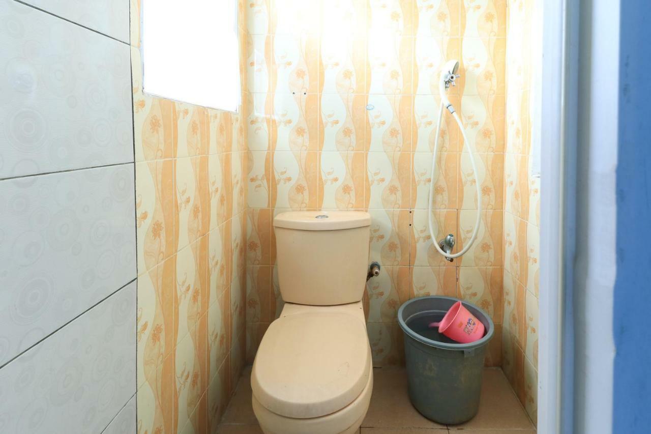 Sentosa76 Guest House Balikpapan  Buitenkant foto