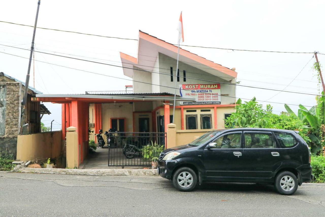 Sentosa76 Guest House Balikpapan  Buitenkant foto